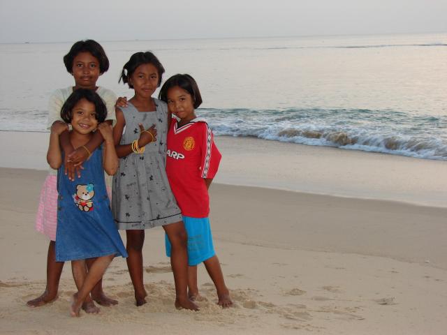 Thai Muang kids